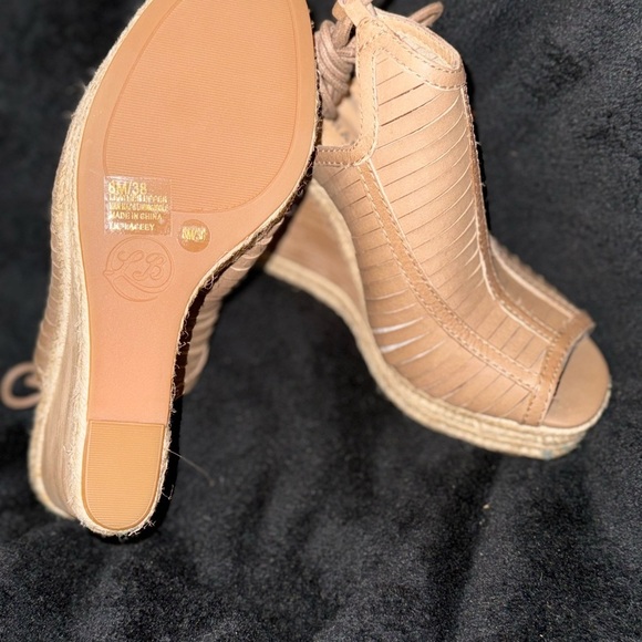Lucky Brand Tan Wedges with Textured Upper and Wrap-Around Design - Picture 2 of 11